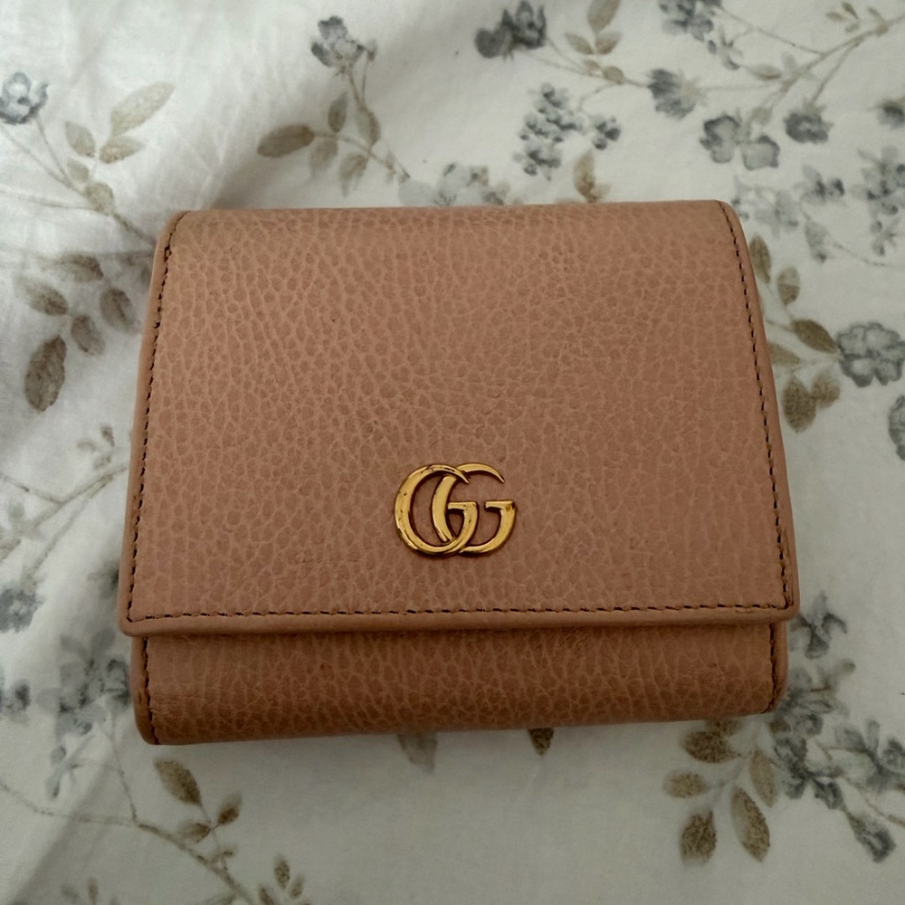 Authentic Gucci GG Marmont Blush Pink Leather Compact Wallet - Picture 5 of 17